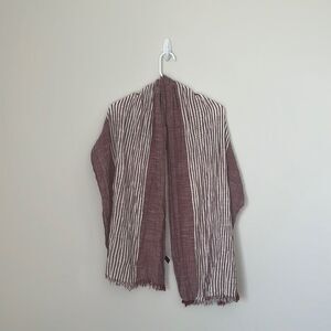 Maroon scarf/shawl!